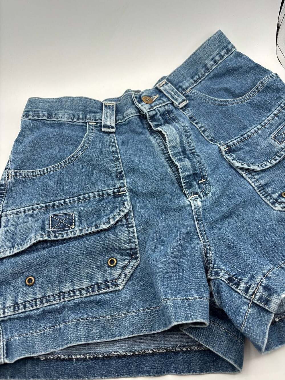 Vintage Lee Dungarees Blue Denim Cargo Utility Shorts Women’s 6